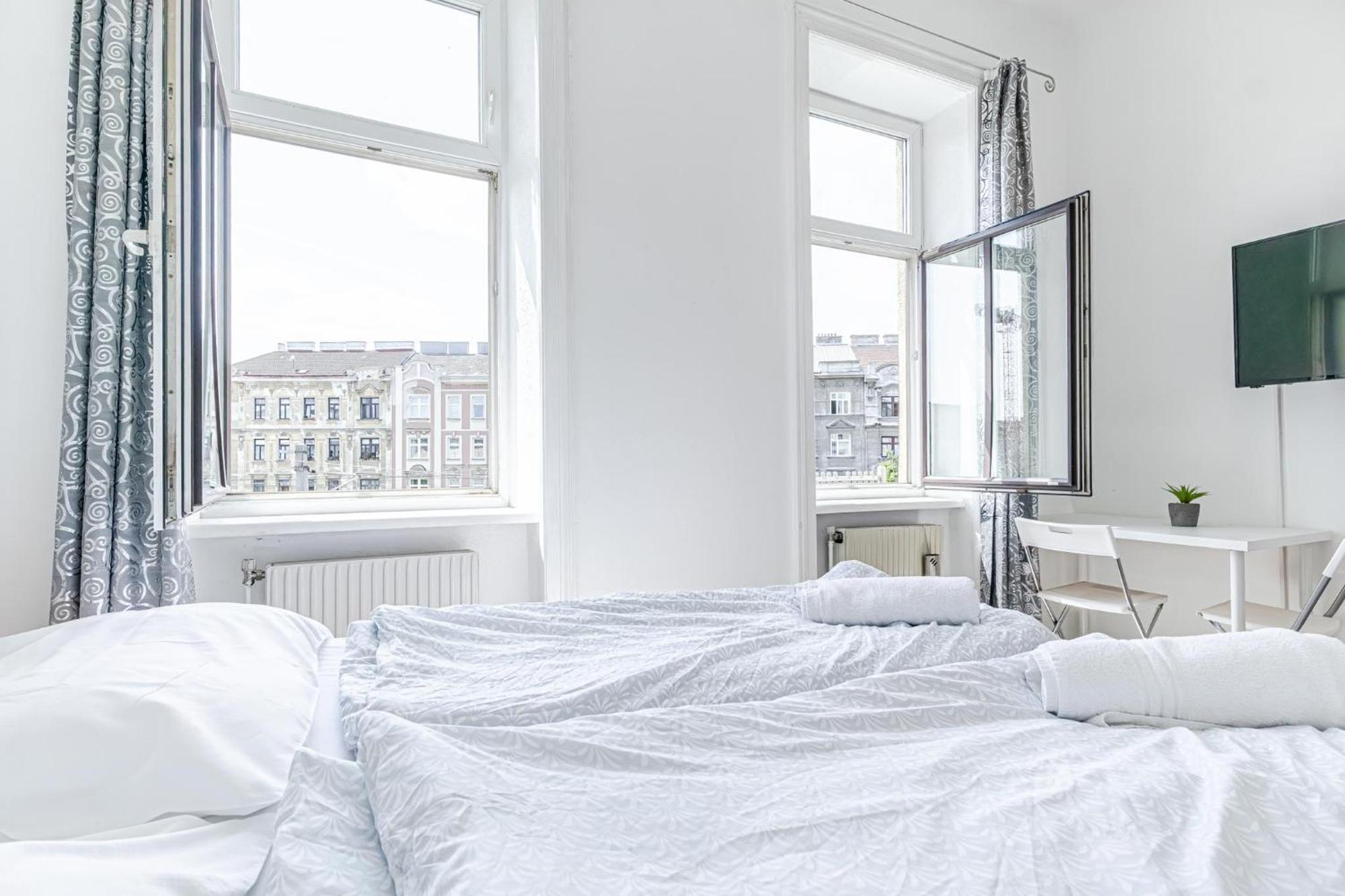 Comfy 3br Shared - U6 Subway, Danube & Millenium * Wenen