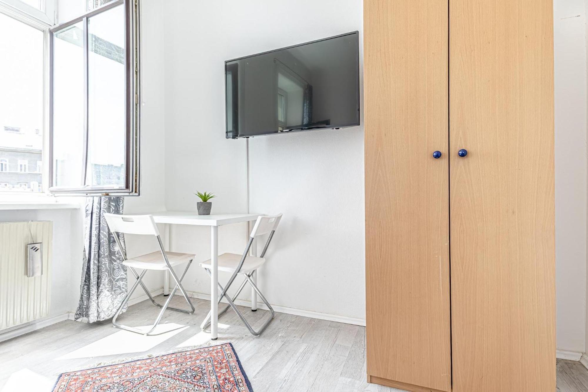 Comfy 3br Shared - U6 Subway, Danube & Millenium Appartement