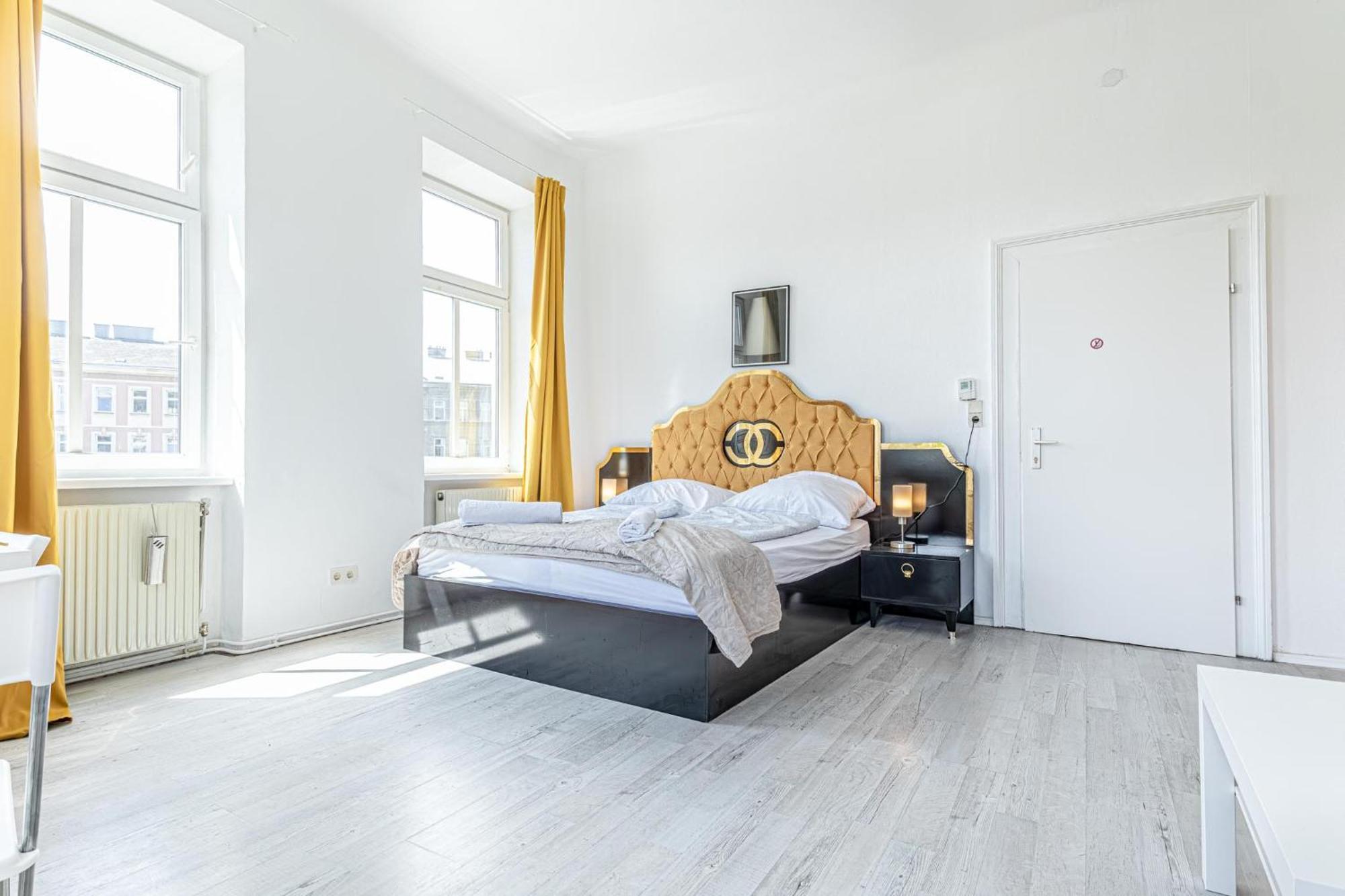 Apartament Comfy 3br Shared - U6 Subway, Danube & Millenium *