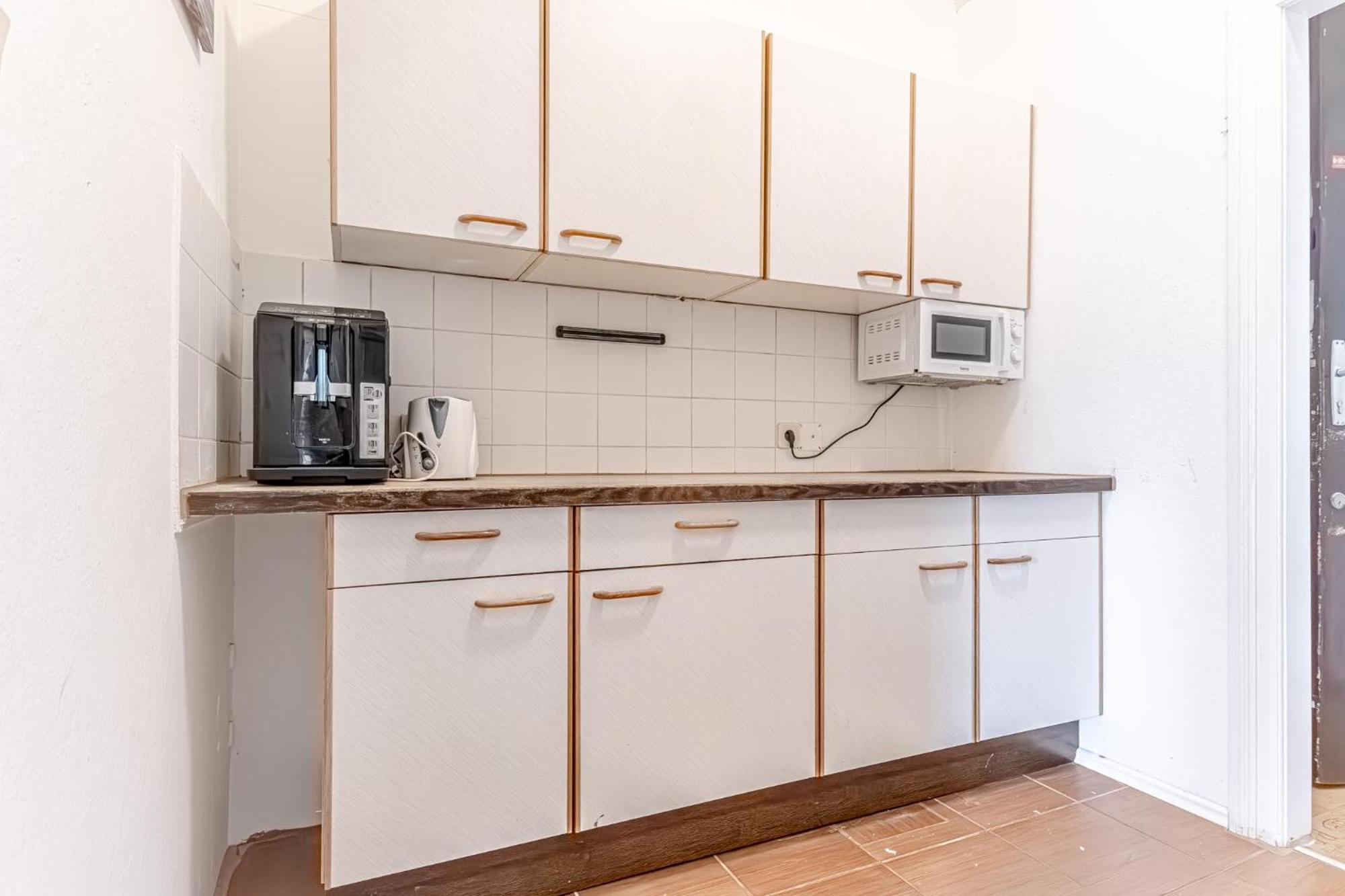 Comfy 3br Shared - U6 Subway, Danube & Millenium Apartament